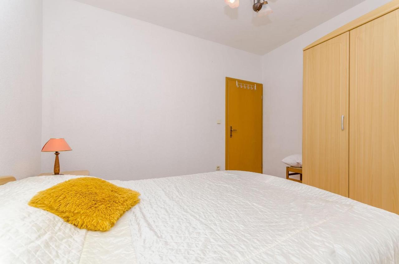 Apartments Stara Maslina Slatine Kültér fotó